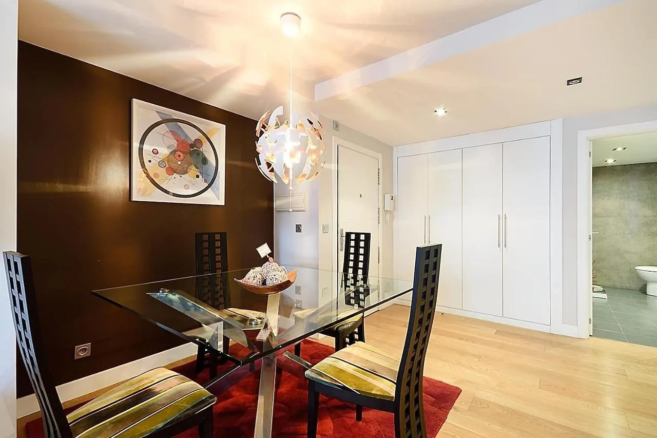 Piso Moderno, Centrico Y Con Garaje Gratis Lägenhet Bilbao 0*,  Spanien